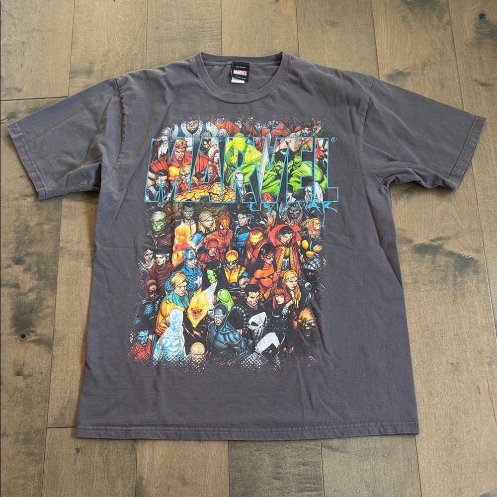 2011 Marvel Civil War Mad Engine Graphic Comic Shirt XL